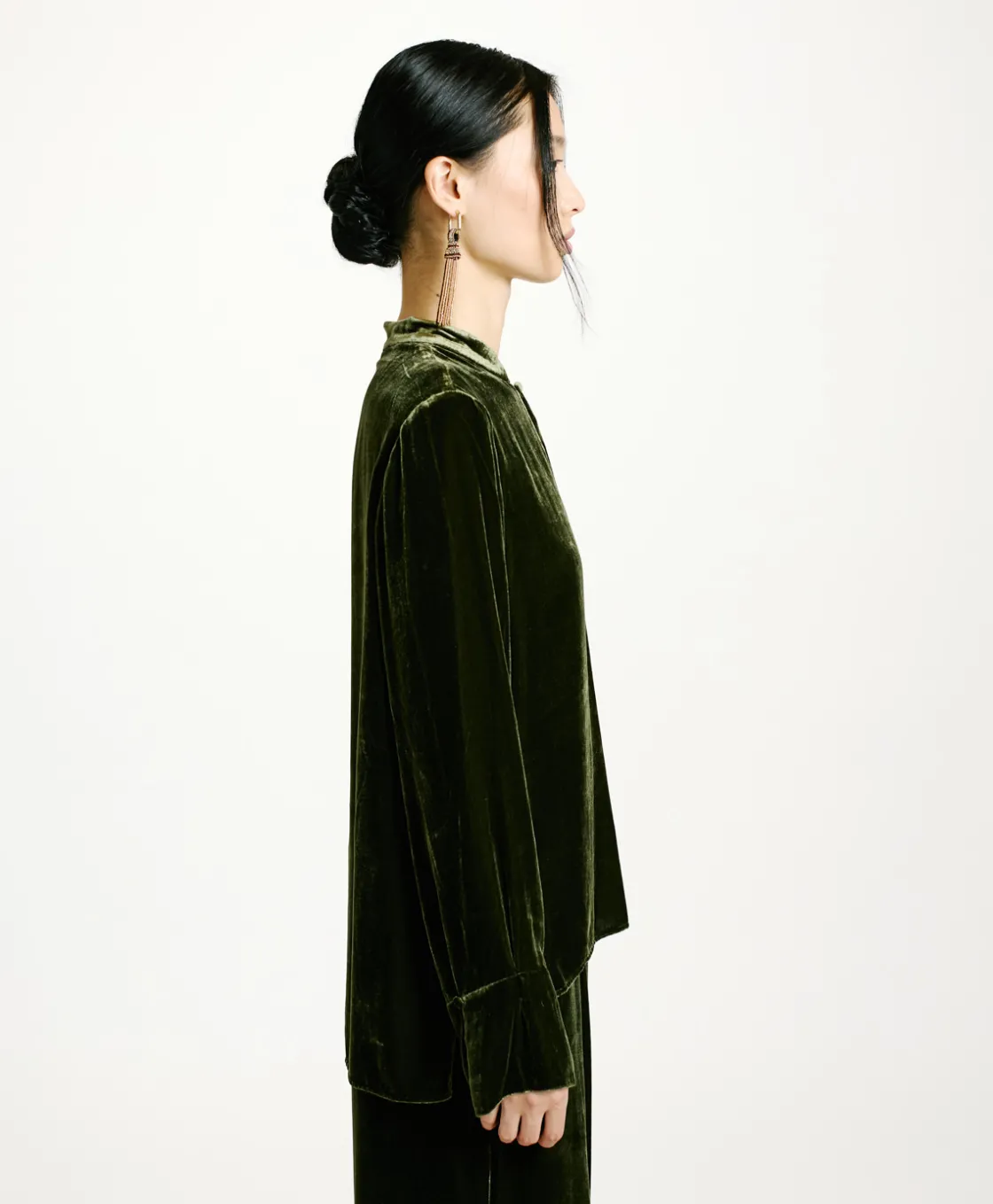 Momoni Chemises Et Blouses*BLOUSE AISU EN VELOURS MÉLANGE DE SOIE LISSE - VERT MATCHA VertMatcha