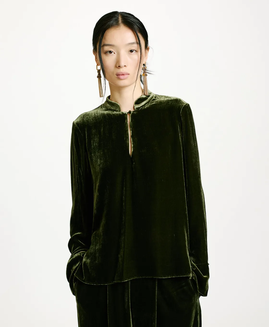 Momoni Chemises Et Blouses*BLOUSE AISU EN VELOURS MÉLANGE DE SOIE LISSE - VERT MATCHA VertMatcha