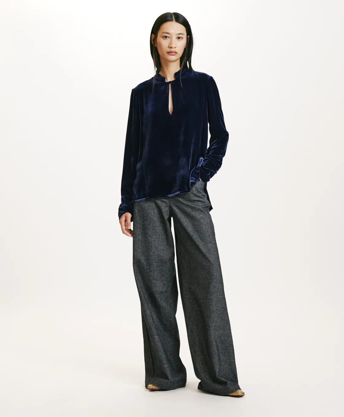 Momoni Chemises Et Blouses*BLOUSE AISU EN VELOURS MÉLANGE DE SOIE LISSE - Indigo