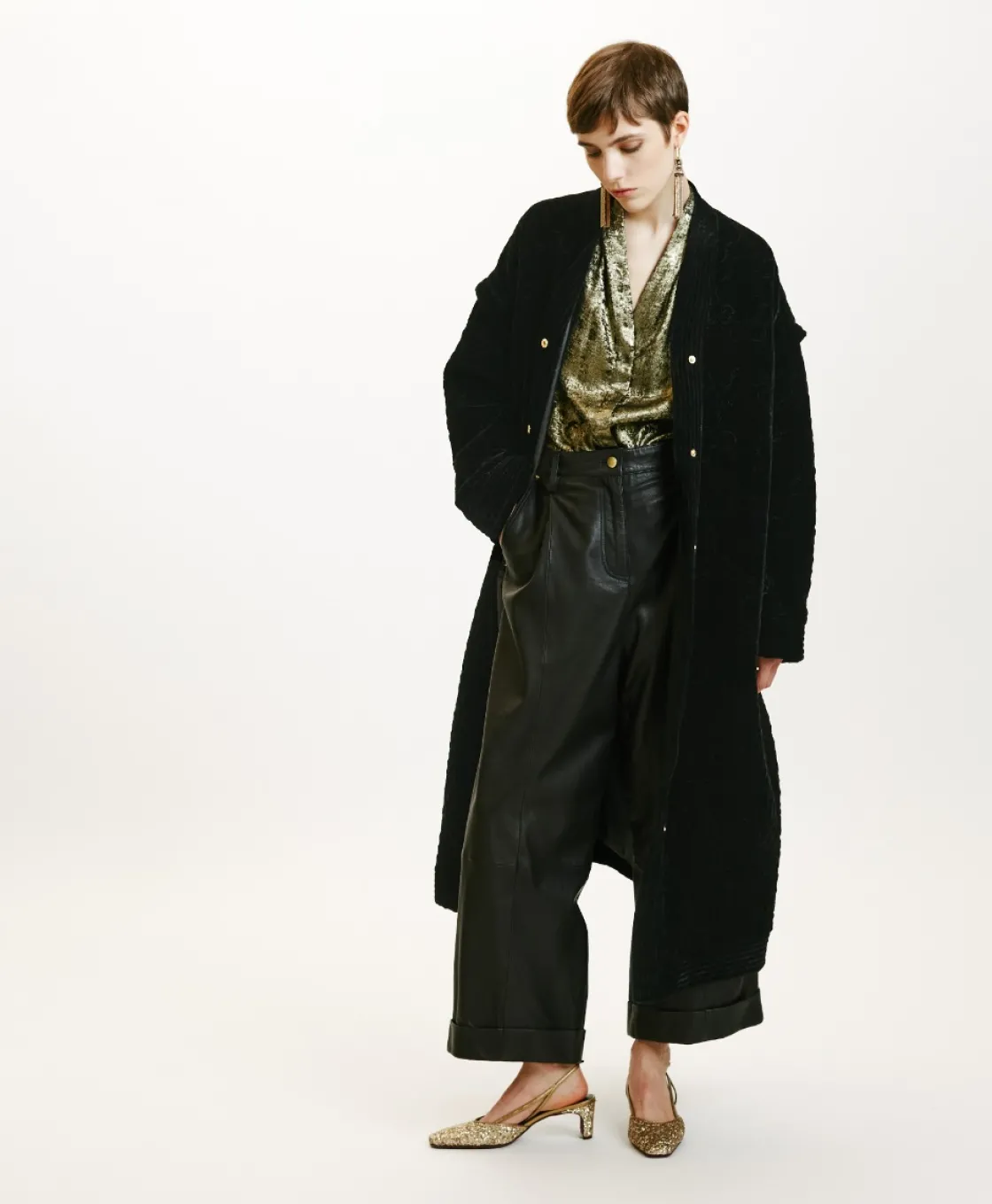 Momoni Manteaux*MANTEAU KISO EN VELOURS MÉLANGE DE SOIE MATELASSÉ - Noir