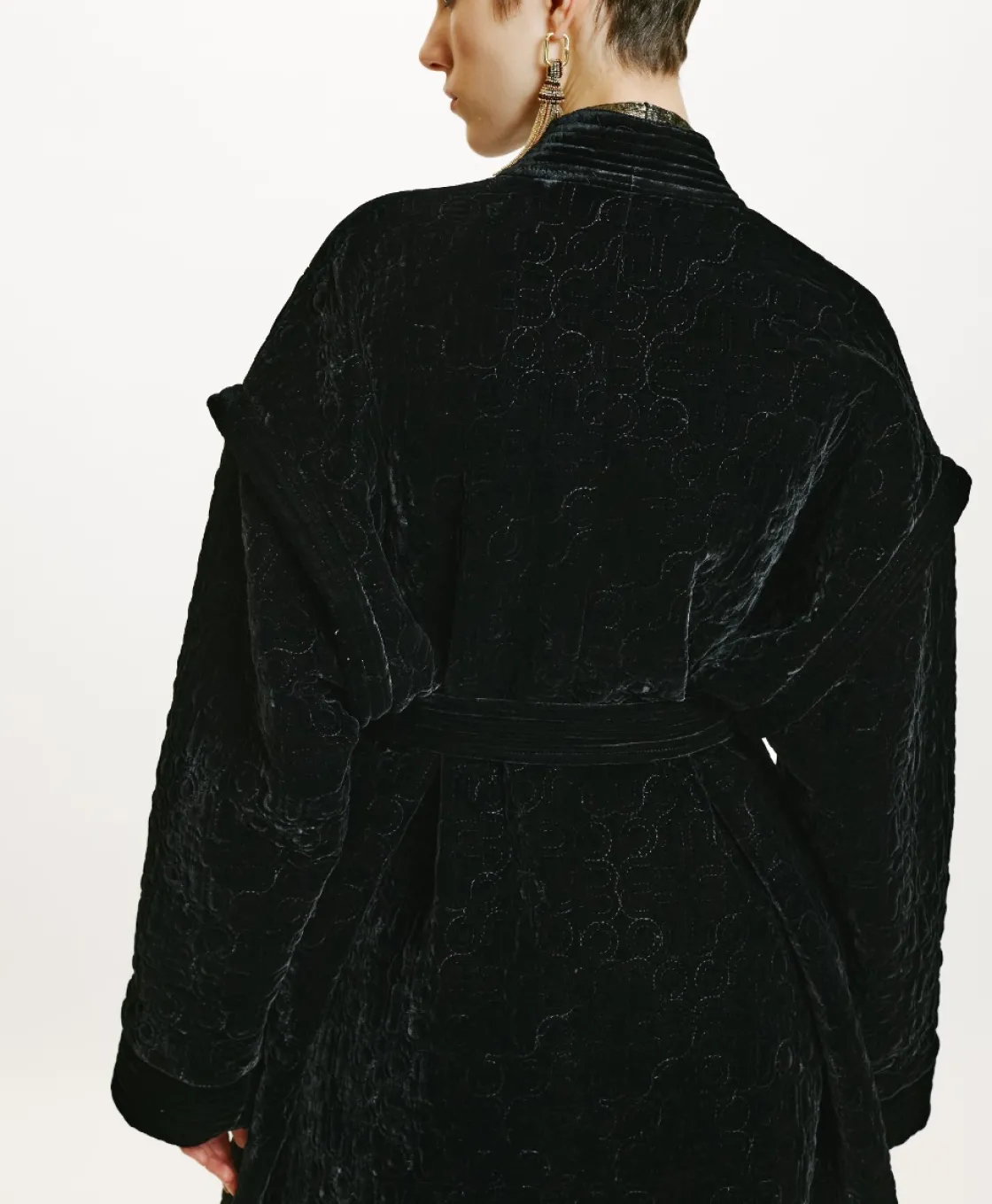 Momoni Manteaux*MANTEAU KISO EN VELOURS MÉLANGE DE SOIE MATELASSÉ - Noir