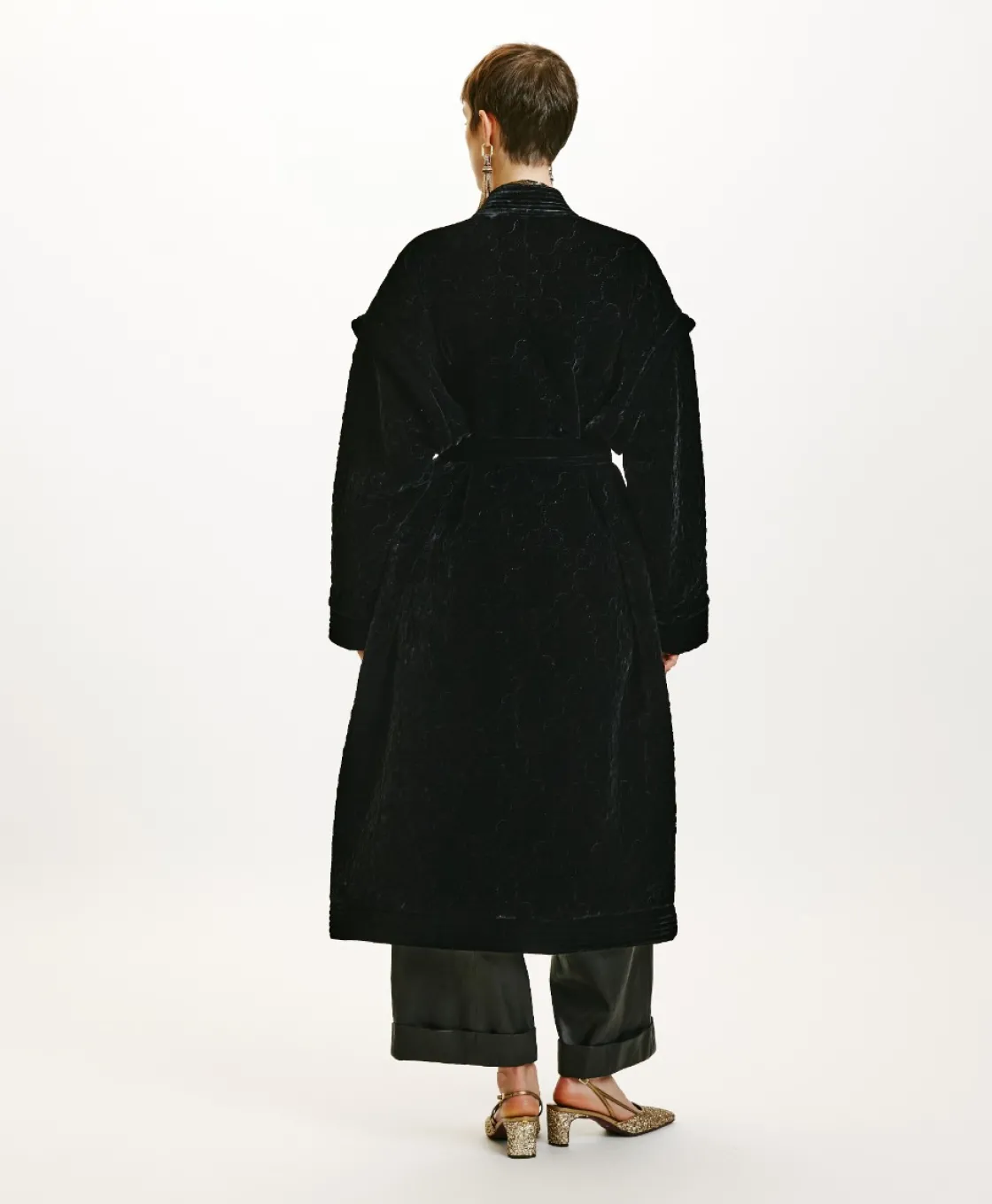 Momoni Manteaux*MANTEAU KISO EN VELOURS MÉLANGE DE SOIE MATELASSÉ - Noir