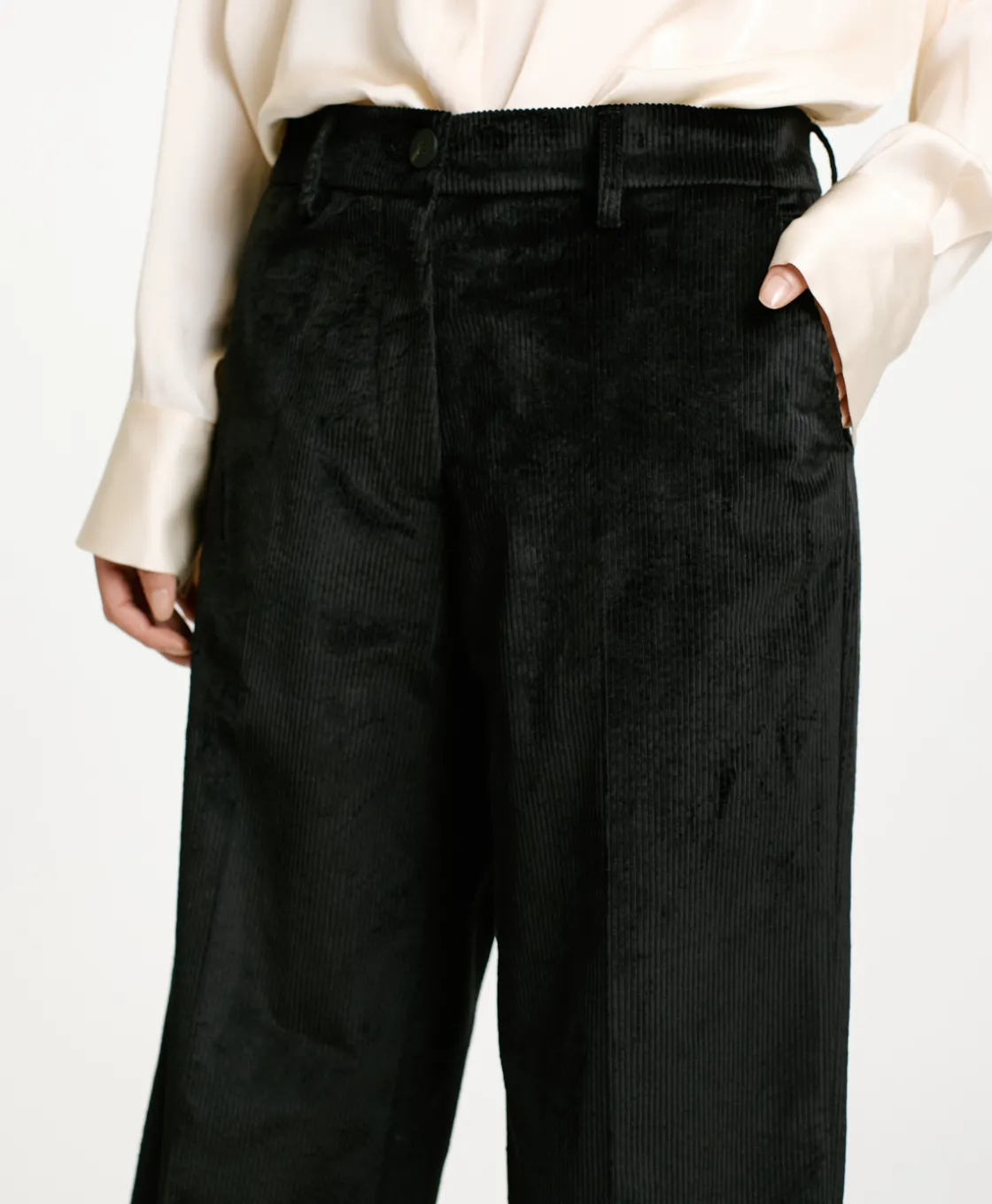 Momoni Pantalons*PANTALON DANGO EN VELOURS CÔTELÉ STRETCH - Noir