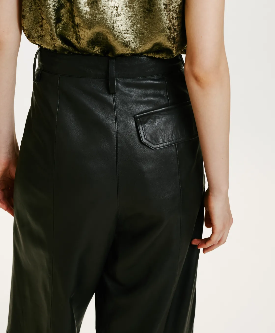 Momoni Pantalons*PANTALON GRECALE EN NAPPA - Noir