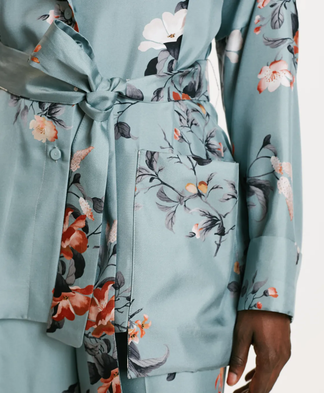 Momoni Vestes*VESTE JAPONIKA EN SERGÉ DE SOIE IMPRIMÉ - BLEU CLAIR/TABAC LightBlue/Tobaco